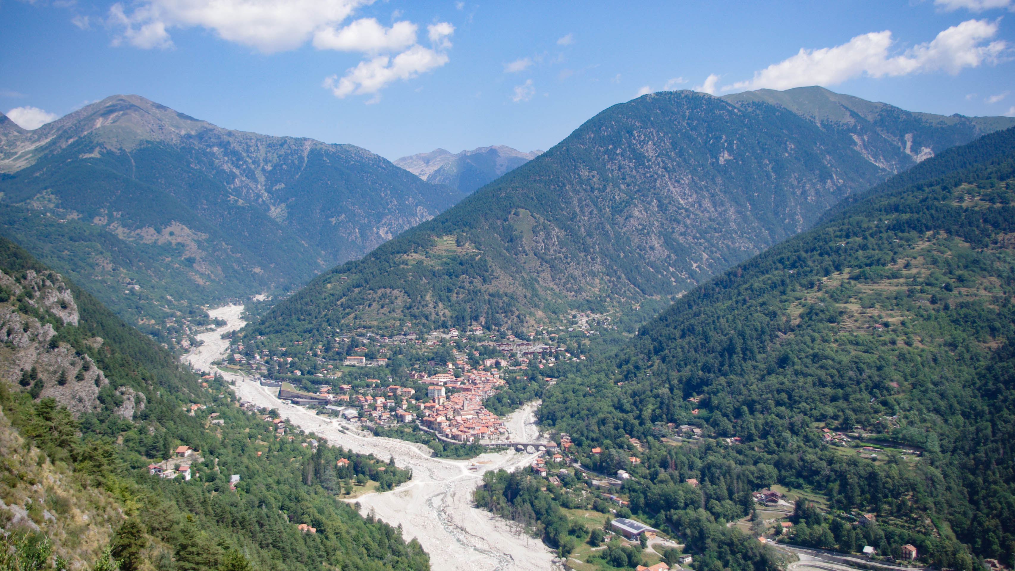 panorama sur la vallée de la Vésubie